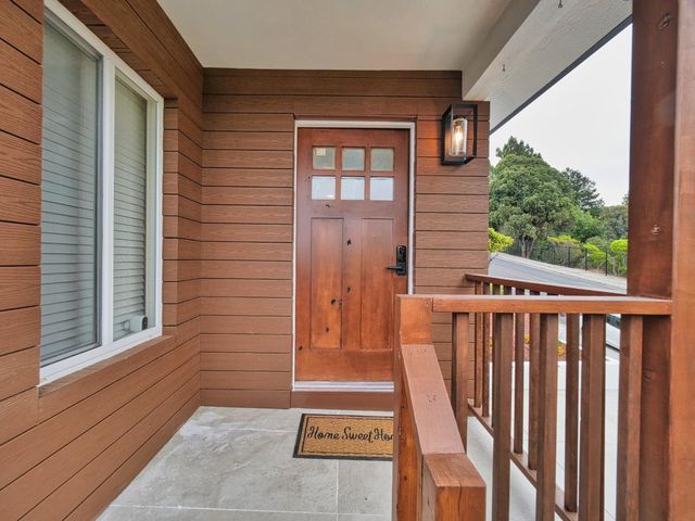 7433 Moeser Lane, El Cerrito, CA 94530