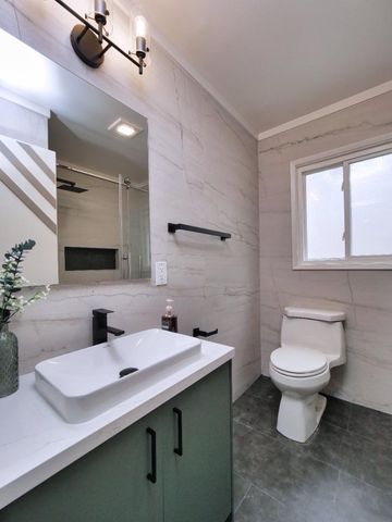 7433 Moeser Lane, El Cerrito, CA 94530