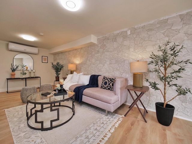 7433 Moeser Lane, El Cerrito, CA 94530