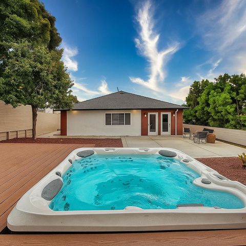 7433 Moeser Lane, El Cerrito, CA 94530