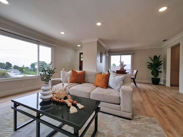 7433 Moeser Lane, El Cerrito, CA 94530