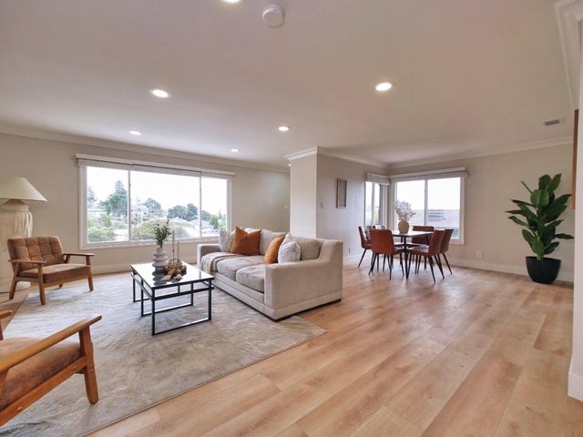 7433 Moeser Lane, El Cerrito, CA 94530
