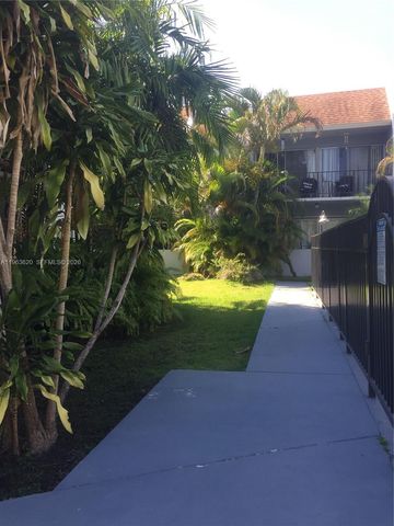 9229 SW 87th Ave D7, Miami, FL 33176