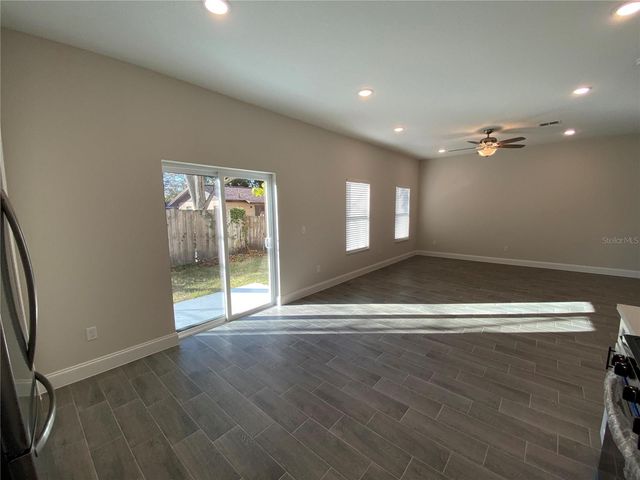 732 S LEE AVENUE, Orlando, FL 32805