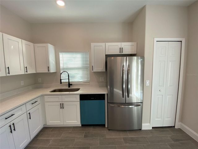 732 S LEE AVENUE, Orlando, FL 32805