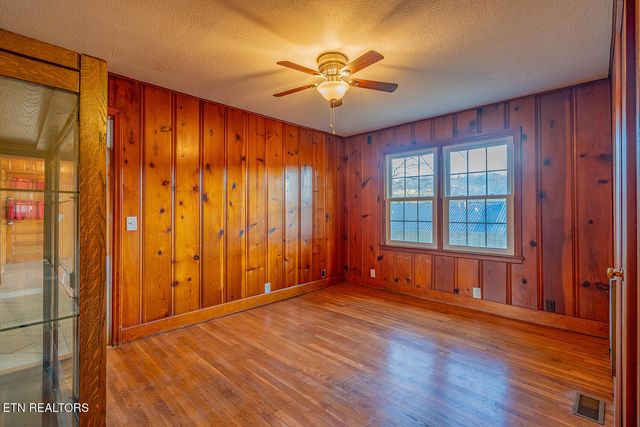 5904 New Beaver Creek Drive, Knoxville, TN 37931