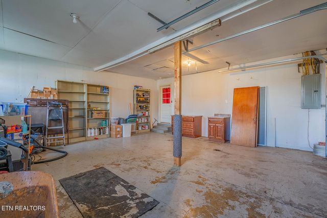 5904 New Beaver Creek Drive, Knoxville, TN 37931