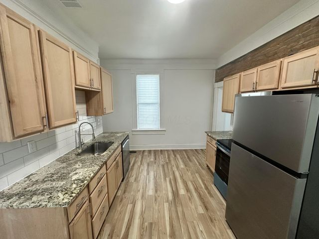 38 E Innis Avenue, Columbus, OH 43207