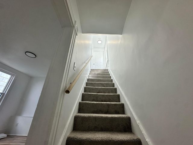 38 E Innis Avenue, Columbus, OH 43207