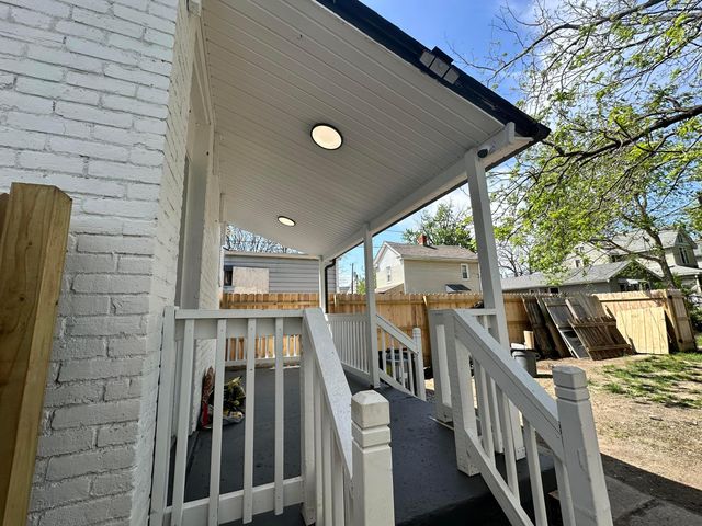 38 E Innis Avenue, Columbus, OH 43207