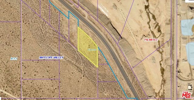 6386 Pearblossom Highway, Palmdale, CA 93552