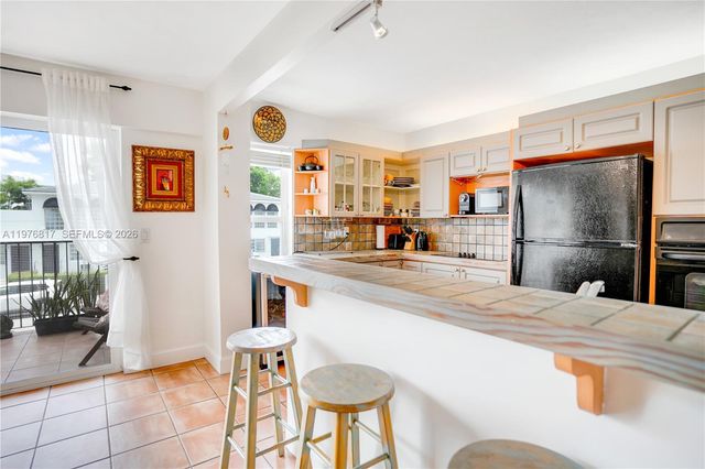 1455 West Ave 202, Miami Beach, FL 33139