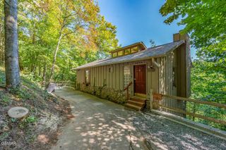 3607 Birdie Lane, Gatlinburg, TN 37738