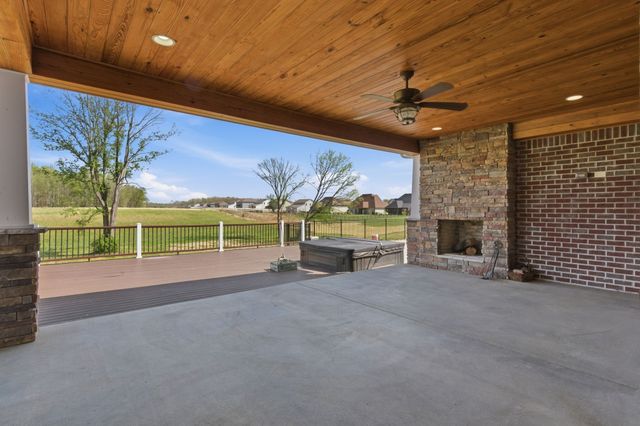 2385 Pleasant View Rd, Pleasant View, TN 37146