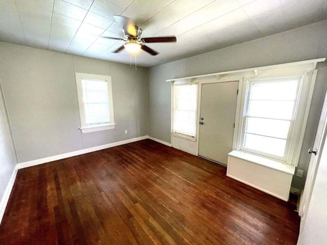 2102 25th Street, Lubbock, TX 79411