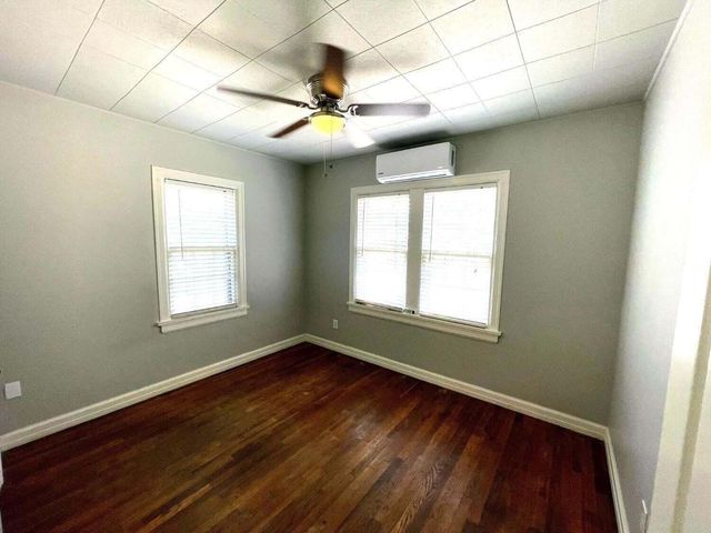 2102 25th Street, Lubbock, TX 79411