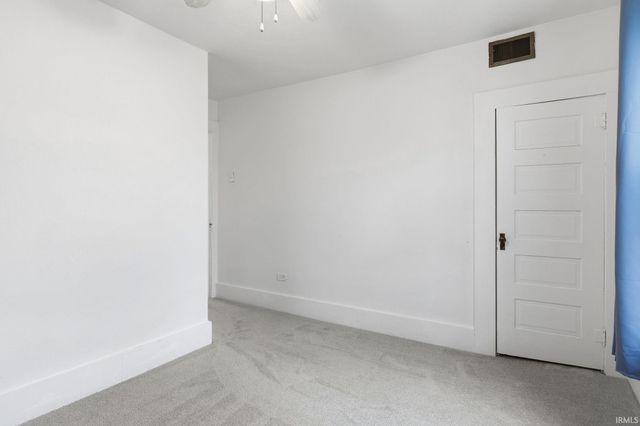 3911 S Landess Street, Marion, IN 46952