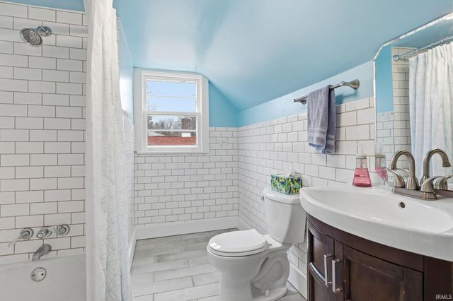 3911 S Landess Street, Marion, IN 46952