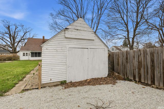 3911 S Landess Street, Marion, IN 46952