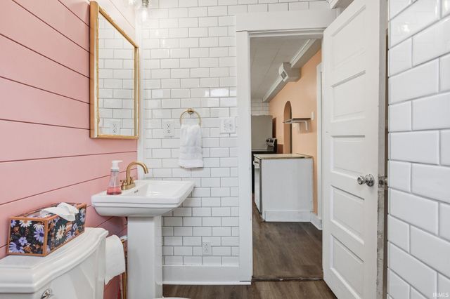 3911 S Landess Street, Marion, IN 46952