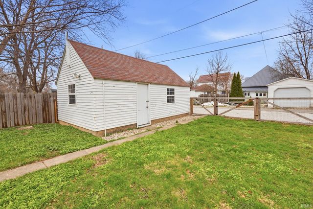 3911 S Landess Street, Marion, IN 46952