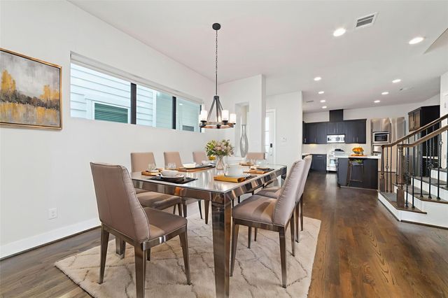 1917 W 15th Street A, Houston, TX 77008