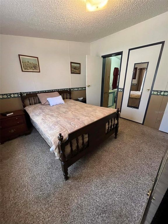 Image 12 of property listing at 22830 SW 118TH PLACE, Dunnellon, FL 34431