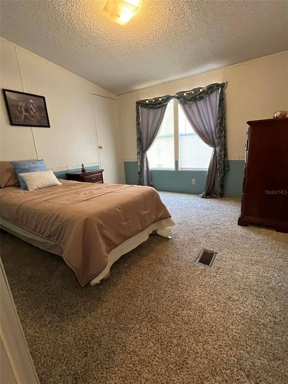 Image 21 of property listing at 22830 SW 118TH PLACE, Dunnellon, FL 34431