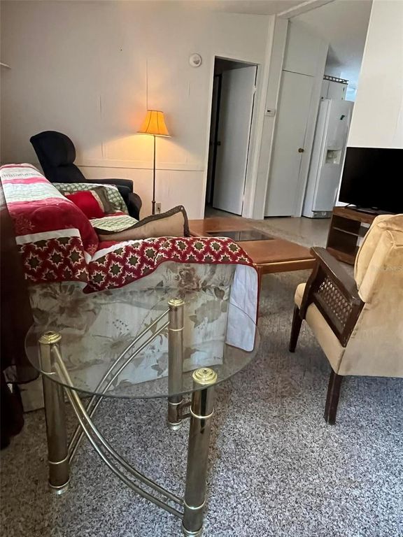 Image 6 of property listing at 22830 SW 118TH PLACE, Dunnellon, FL 34431