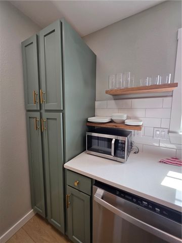 2402 SE Jayel Terrace 1, Bentonville, AR 72712