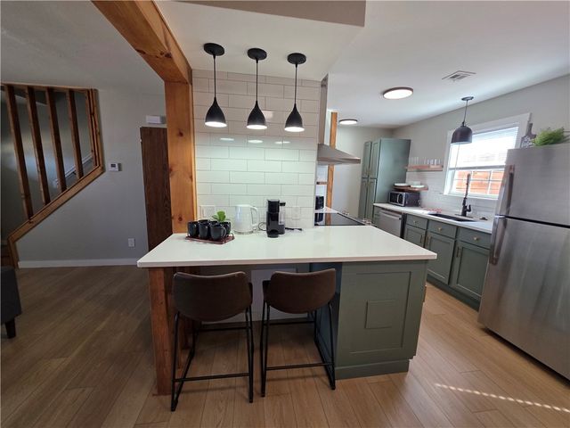2402 SE Jayel Terrace 1, Bentonville, AR 72712
