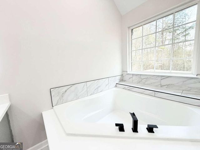 227 Millstone Drive, Hampton, GA 30228