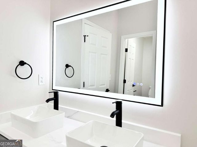 227 Millstone Drive, Hampton, GA 30228