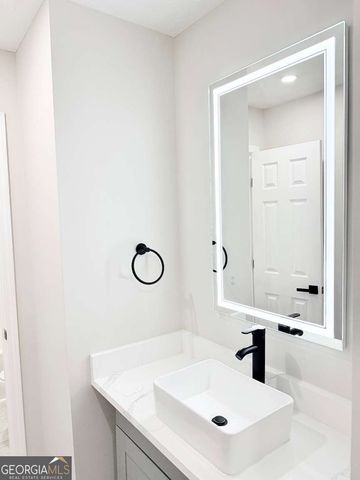 227 Millstone Drive, Hampton, GA 30228