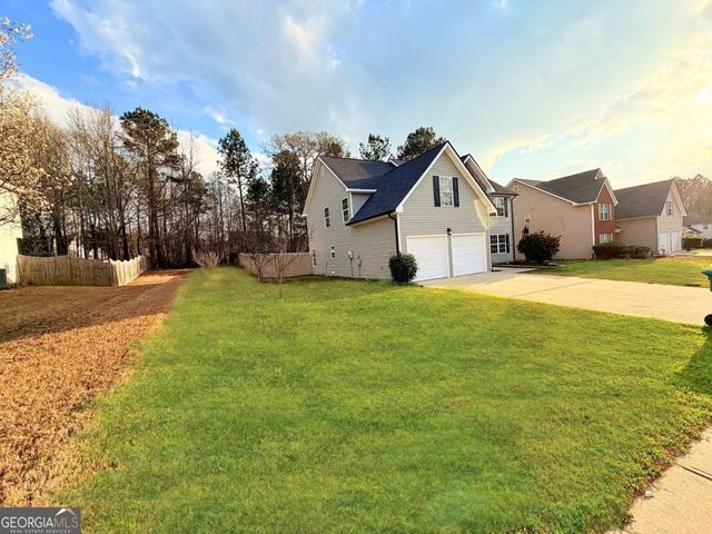 227 Millstone Drive, Hampton, GA 30228
