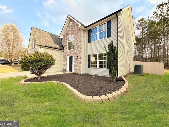 227 Millstone Drive, Hampton, GA 30228