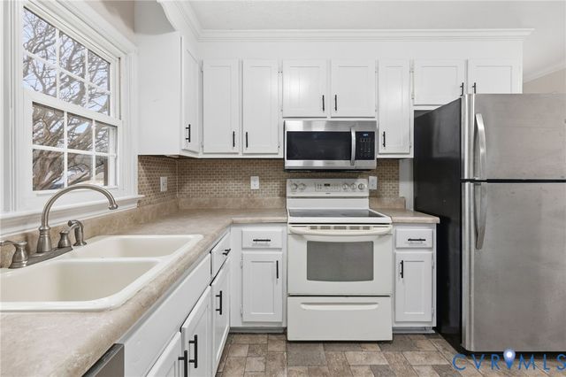 6257 Banshire Dr, Mechanicsville, VA 23111