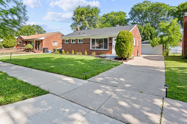 28852 Westfield Street, Livonia City, MI 48150
