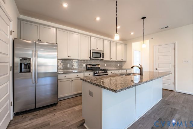 4003 Next Level Trce, Midlothian, VA 23112