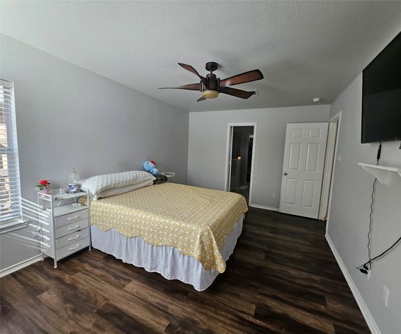 2549 Spring Creek Drive, Balch Springs, TX 75180