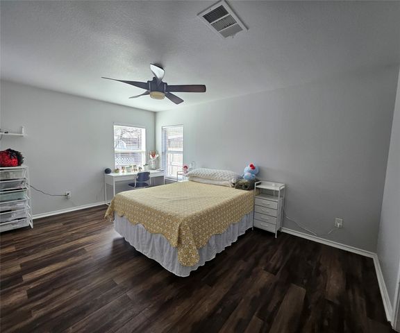 2549 Spring Creek Drive, Balch Springs, TX 75180