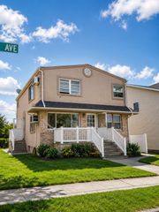 1371 Rosser Avenue, Elmont, NY 11003