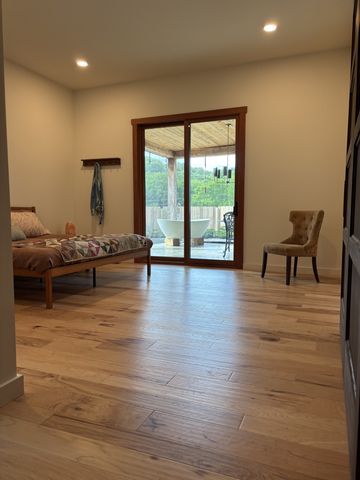 4874 Harpeth Peytonsville Rd, Thompsons Station, TN 37179