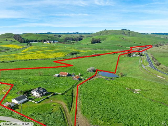 14550 Valley Ford Estero Rd, Valley Ford, CA 94972