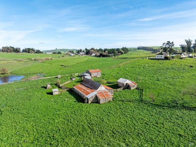 14550 Valley Ford Estero Rd, Valley Ford, CA 94972