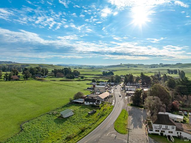 14550 Valley Ford Estero Rd, Valley Ford, CA 94972