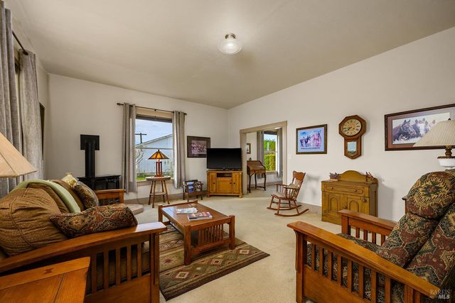 14550 Valley Ford Estero Rd, Valley Ford, CA 94972