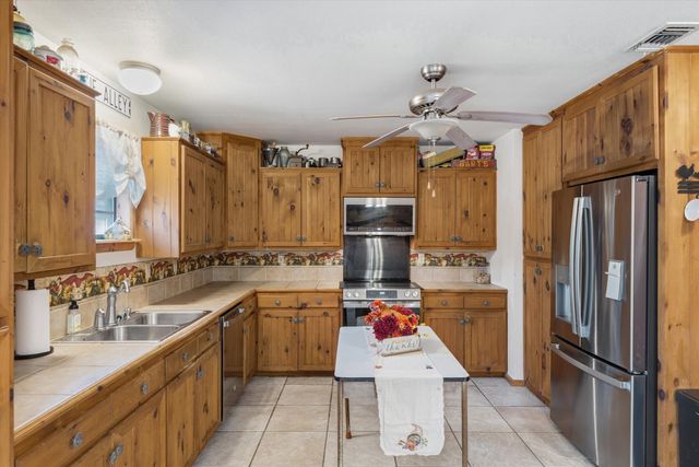 764 Vz County Road 1923, Fruitvale, TX 75127