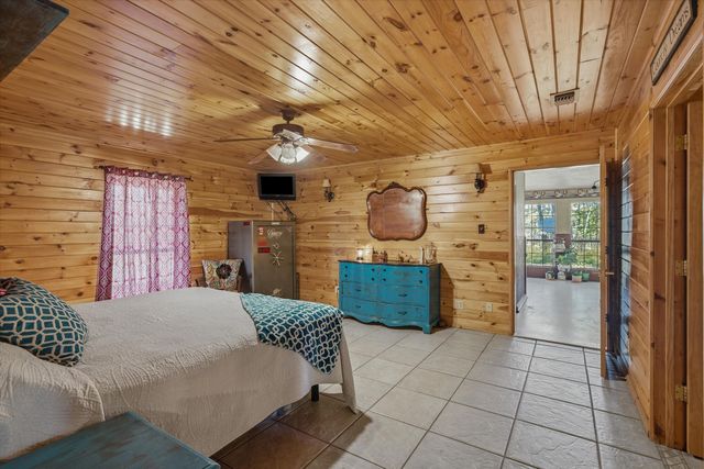 764 Vz County Road 1923, Fruitvale, TX 75127