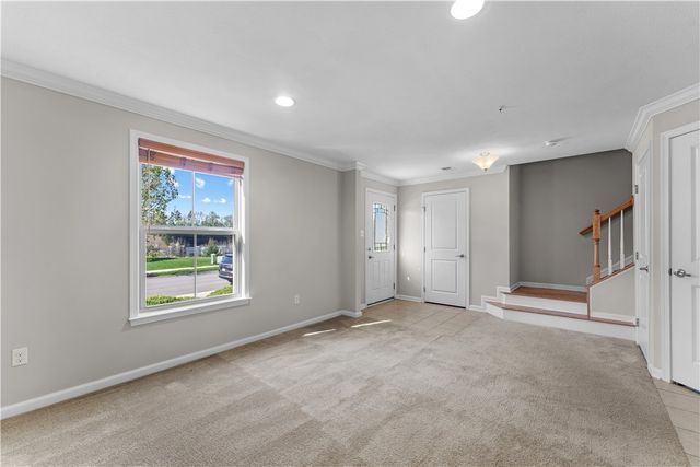 410 Fairmont Dr, Marshall, PA 15090
